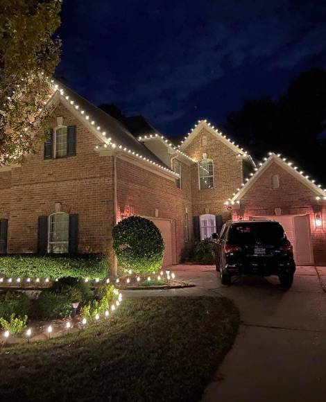 Christmas Light Installation Baltimore and Carroll County